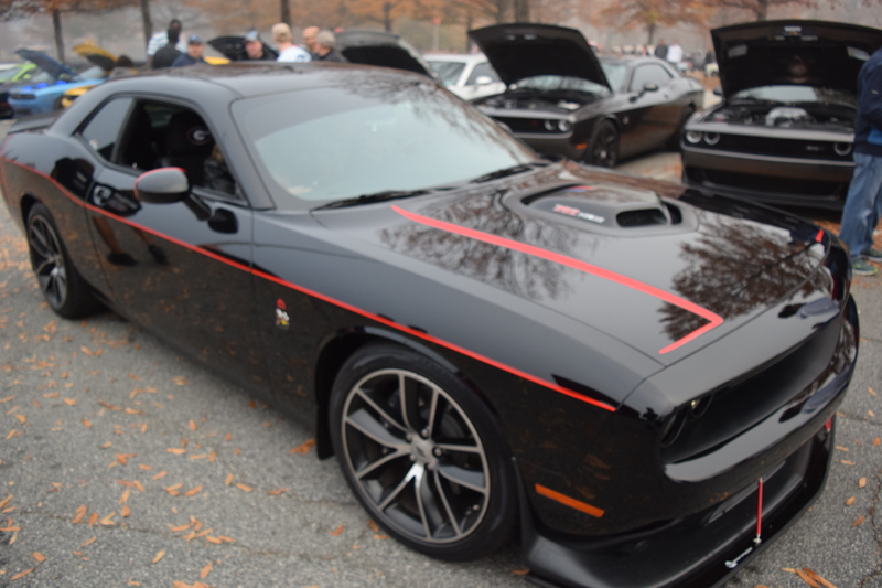 Illustration for article titled I went to Caffeine and Octane this morning and walked around some Challengers ...